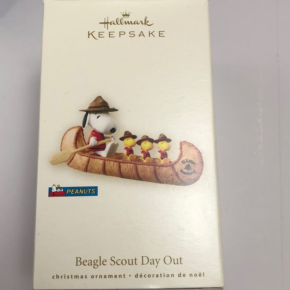 Hallmark Ornament Beagle Scout Day Out. 2008 Collector